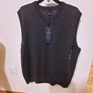 NWT 100% Wool Lightweight Sweater Vest XL Grey Firm Price*